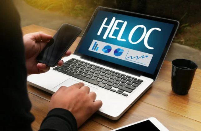 瞭解房屋淨值信用額度 HELOC：年費解析